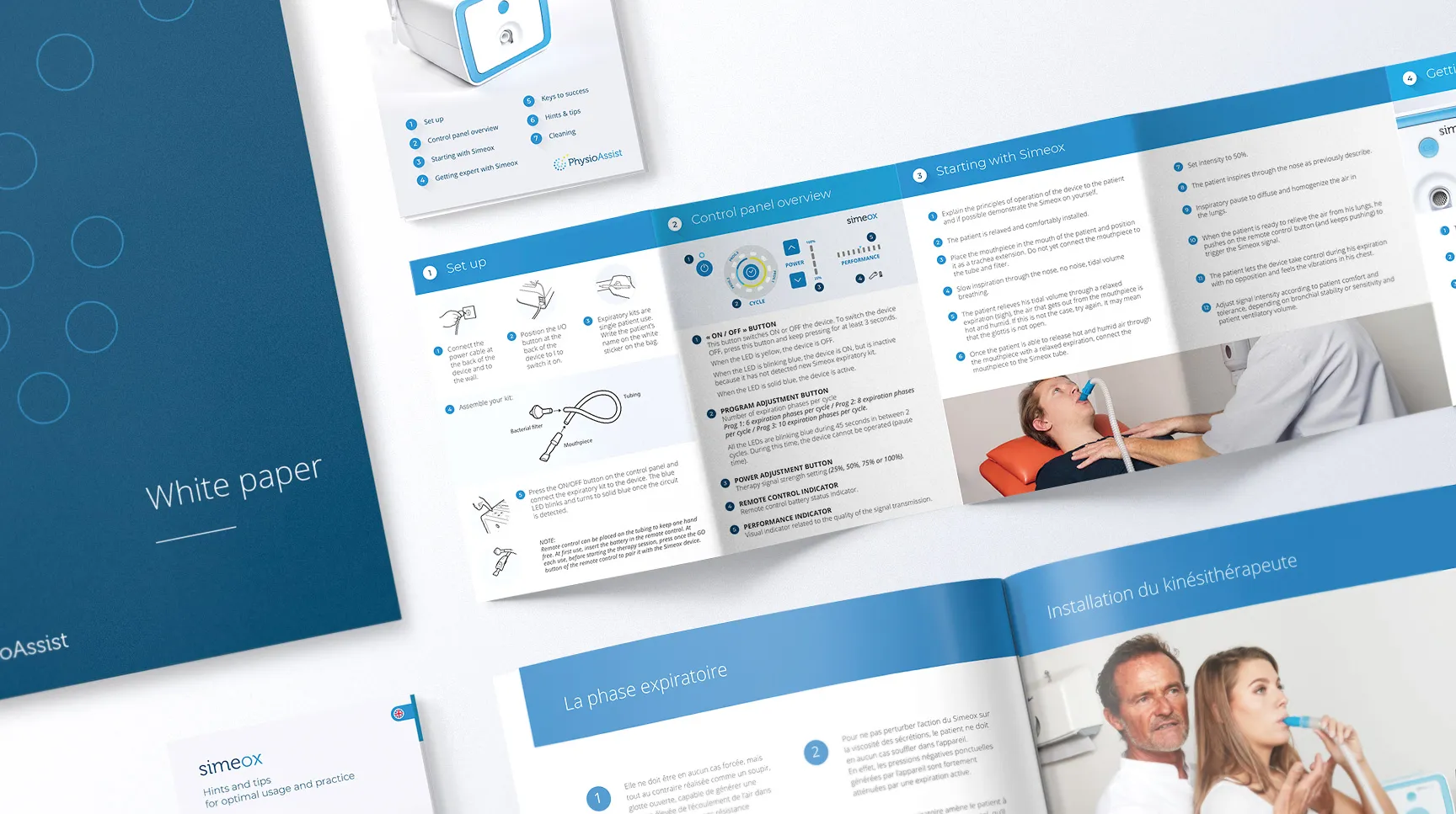 Brochure médicale PhysioAssist Simeox ouverte, schémas produit et photographies de patients, design éditorial médical Cubedesigners