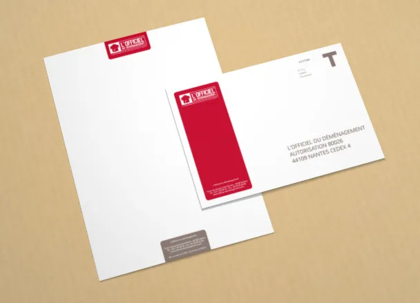 L'Officiel du Déménagement Stationery with Envelope and Card